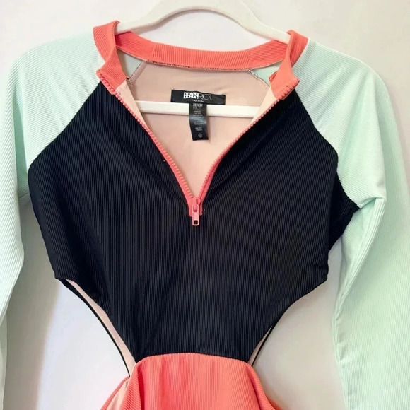 New Beach Riot Free People Bethany Rash Guard Swim Long Sleeve One Piece Medium - Picture 9 of 13